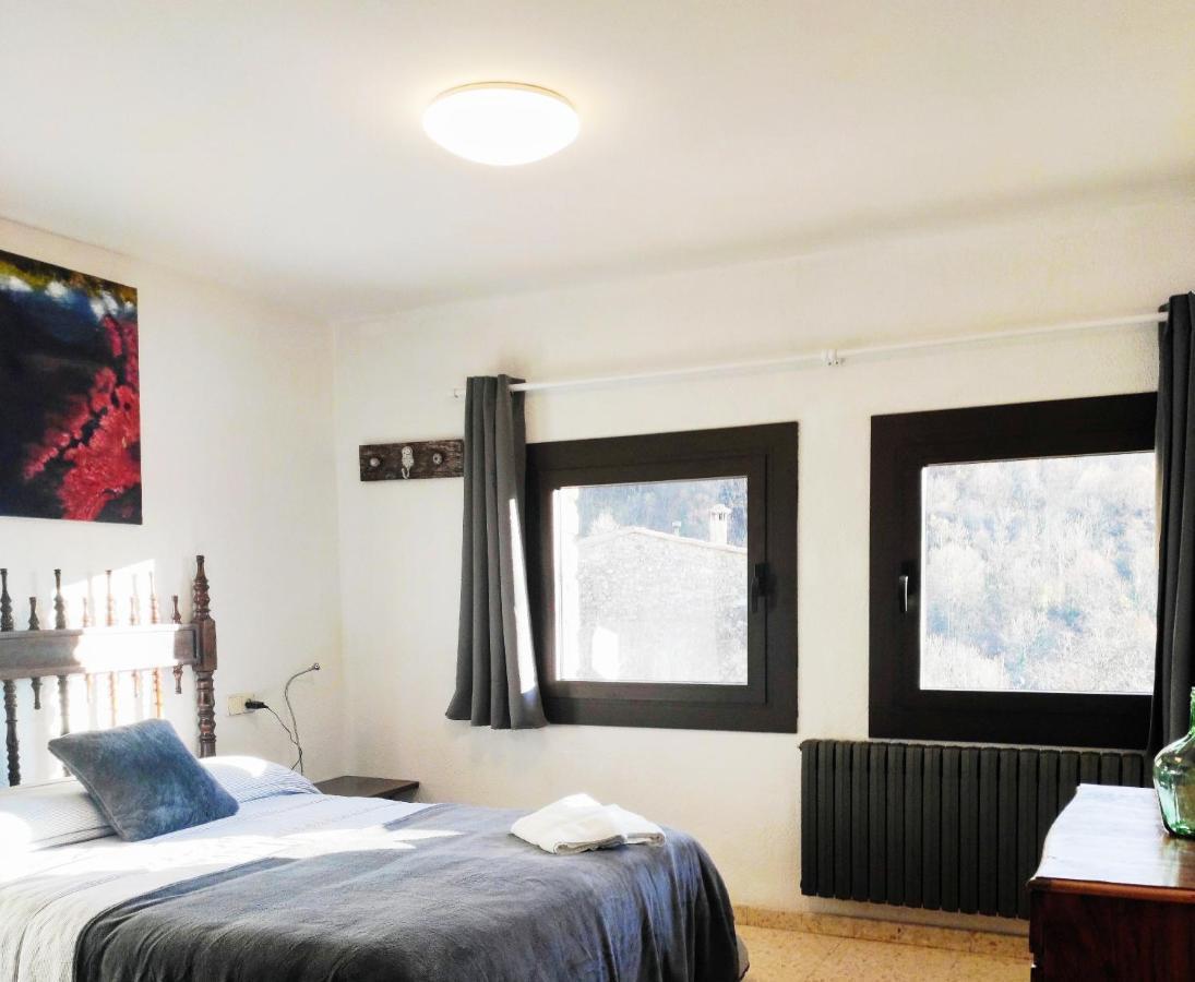Bruguera Hostal Moline מראה חיצוני תמונה