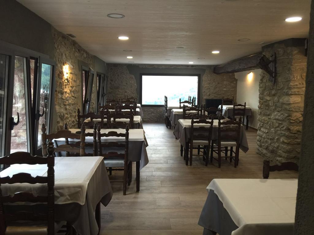 Bruguera Hostal Moline מראה חיצוני תמונה